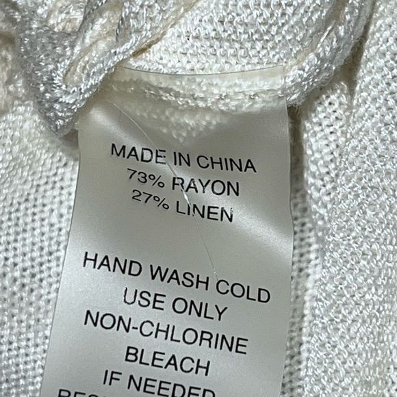 NWOT Two by Vince Camuto Hole Knit Linen Blend Sweater Sz S - Picture 8 of 9